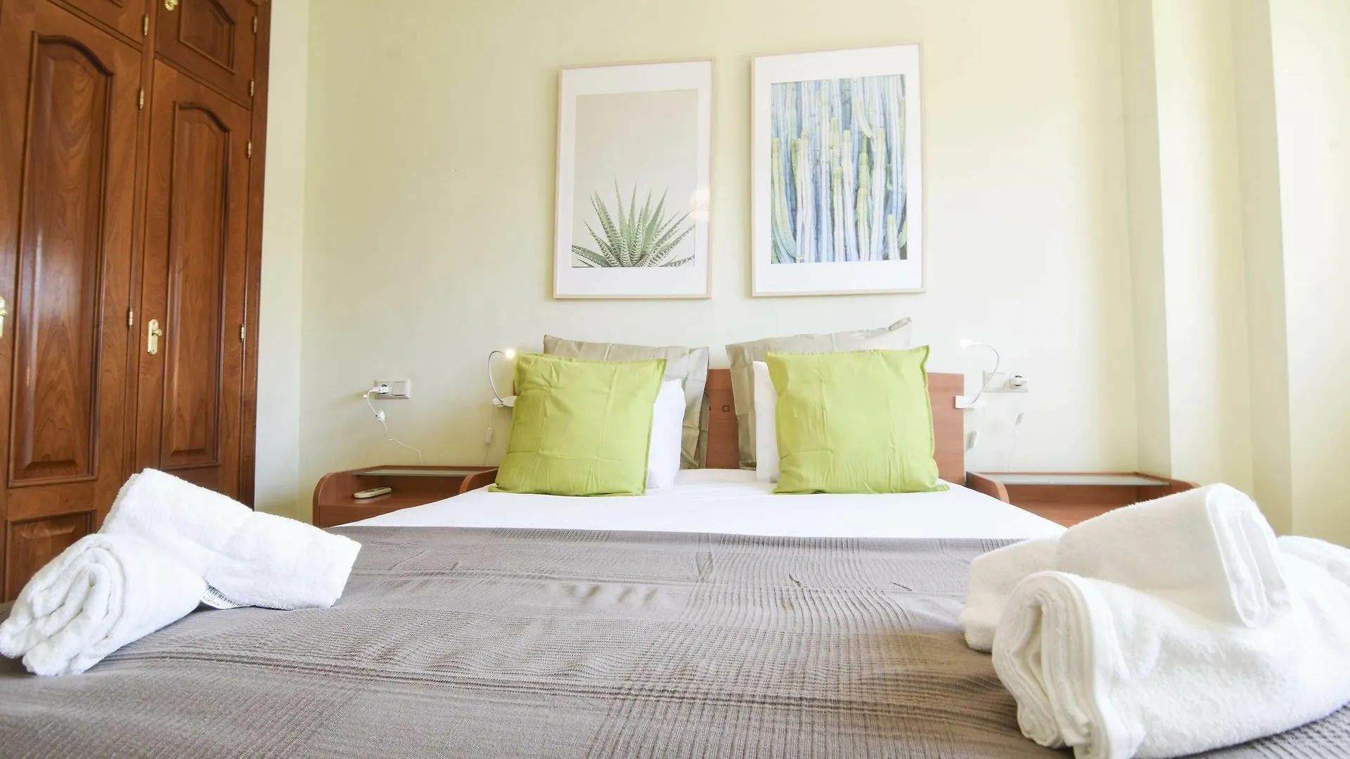 Apartment Letmalaga Suites Aurora
