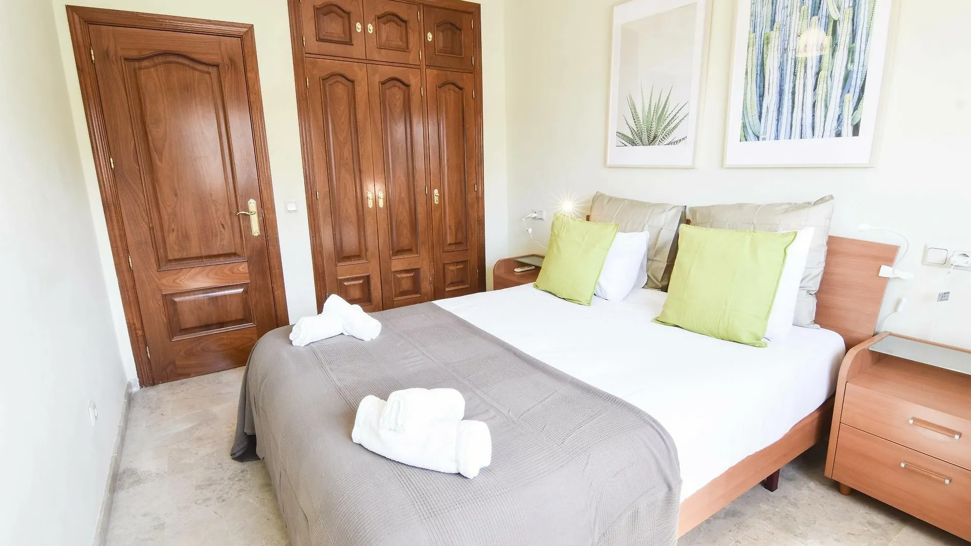 Apartment Letmalaga Suites Aurora Spain
